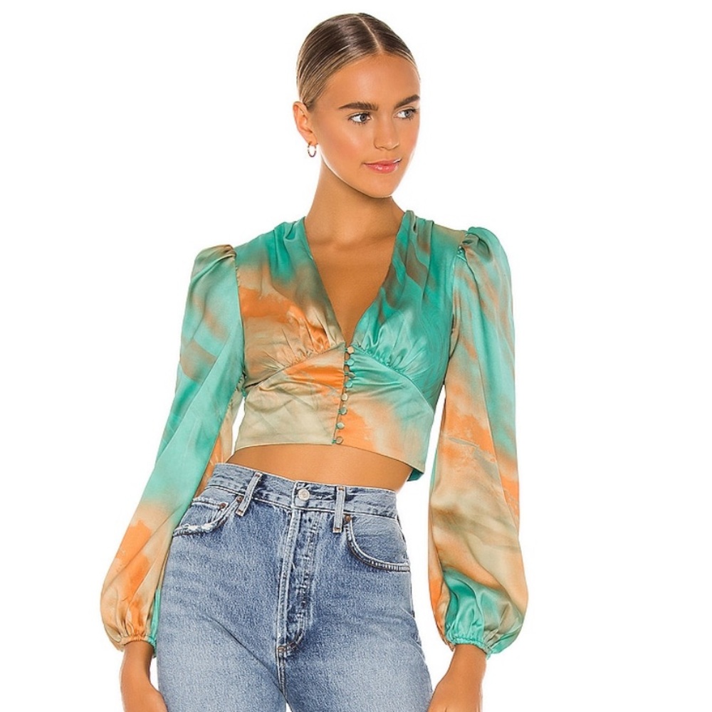 Eleen Blouson Top